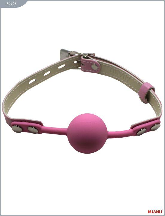 Розовый силиконовый кляп с фиксацией розовыми кожаными ремешками 