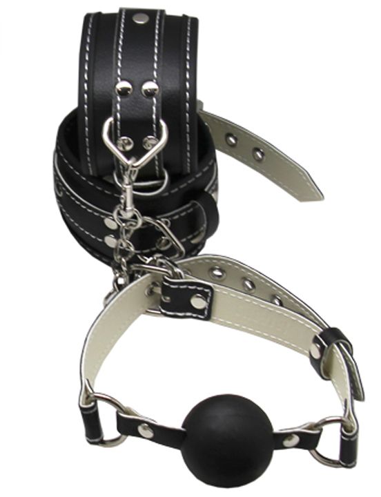 Пикантный БДСМ-набор на мягкой подкладке: наручники, поножи, ошейник с поводком, кляп - фото 5
