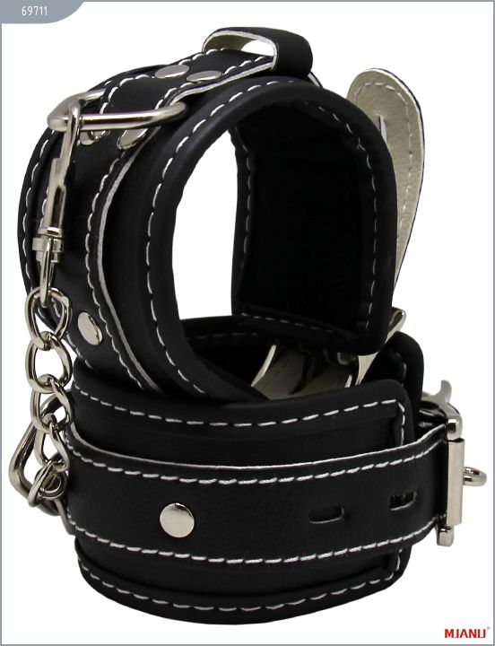 Чёрные наручники на мягкой подкладке с фиксацией - натуральная кожа