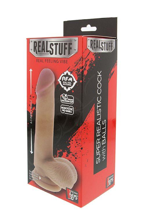 Реалистичный фаллоимитатор REALSTUFF 6.5INCH DONG W. SCROTUM - 16,5 см. - Термопластичная резина (TPR)