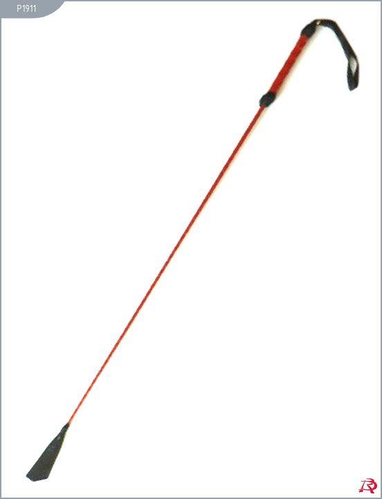 Длинный плетеный стек с красной лаковой ручкой - 85 см. - натуральная кожа