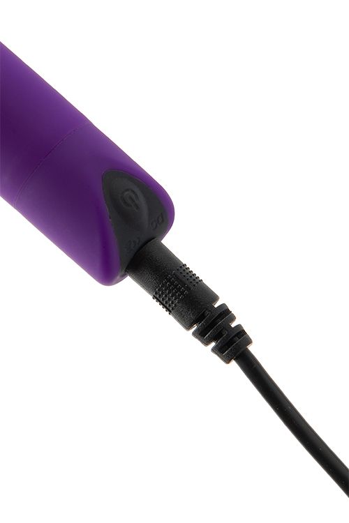 Фиолетовый мини-вибратор POWERFUL BULLET от Intimcat