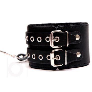 Широкие чёрные кожаные наручники от Intimcat