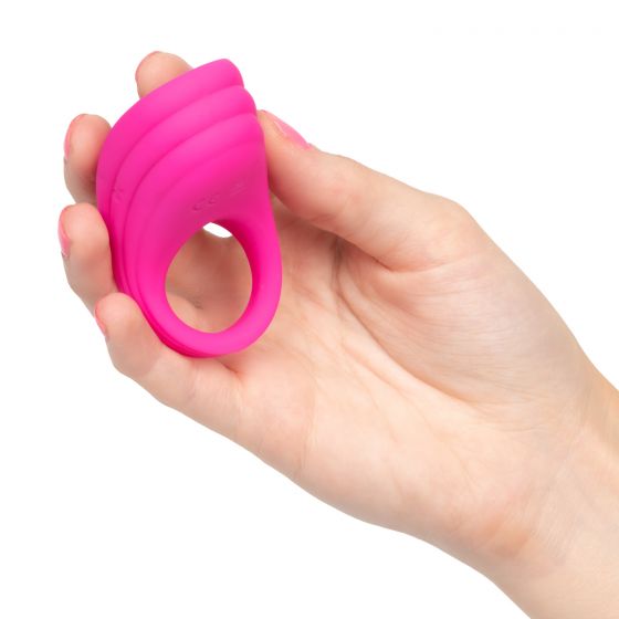 Розовое эрекционное виброкольцо с пультом Silicone Remote Pleasure Ring - фото 5