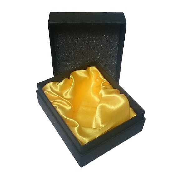 Золотистая анальная пробка с черным кристаллом и рёбрышками - 7,6 см. от Intimcat