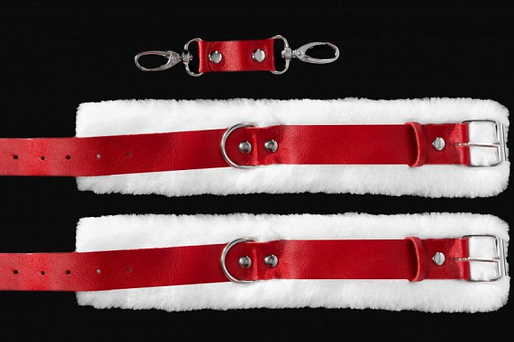 Бело-красные наручники из натуральной кожи с нежным мехом Сумерки богов