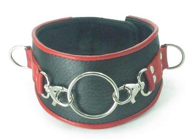 Черно-красный кожаный ошейник с кольцом