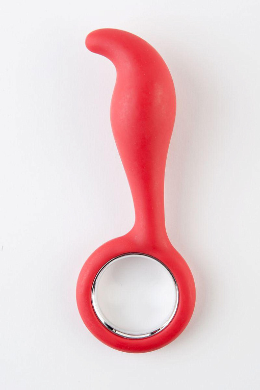 Красный анальный стимулятор с ручкой-кольцом - 14 см. - силикон