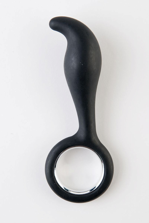 Чёрный анальный стимулятор с ручкой-кольцом - 14 см. - силикон