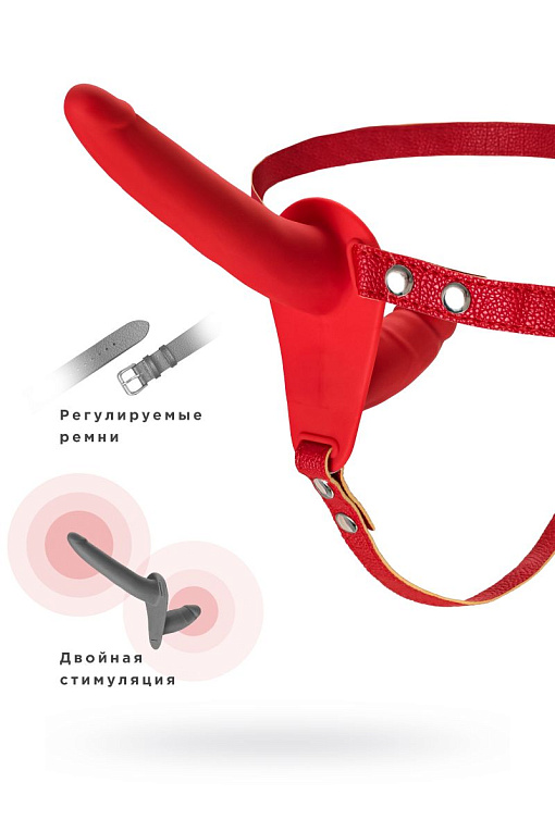 Красный страпон на ремнях с вагинальной пробкой - 15 см. - силикон