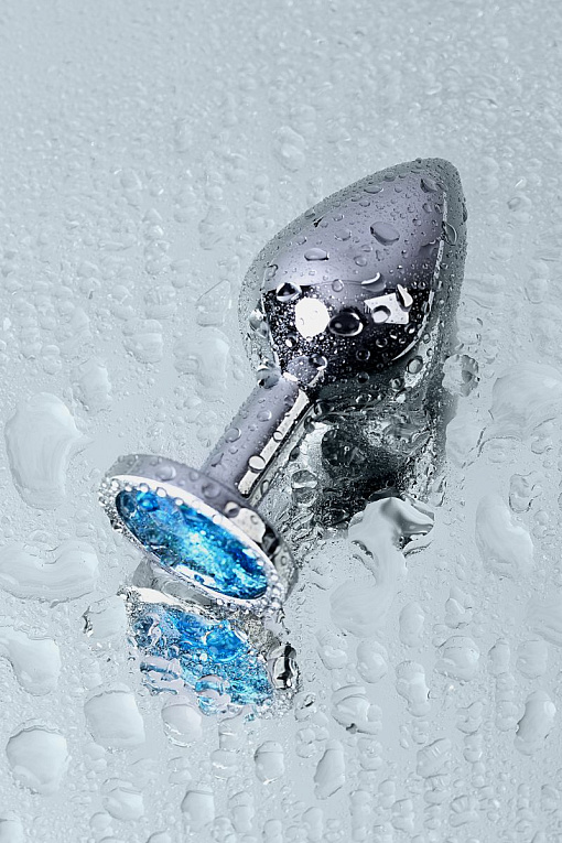 Серебристая конусовидная анальная пробка с голубым кристаллом - 8 см. - фото 10