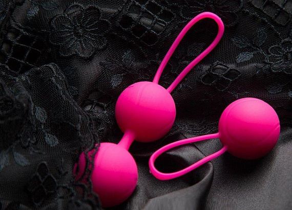 Ярко-розовый набор для тренировки вагинальных мышц Kegel Balls - фото 10
