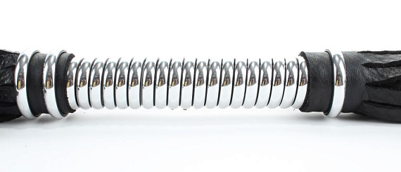 Черная длинная плеть с серебристой ручкой - 60 см. - натуральная кожа