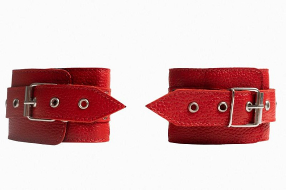 Красные наручники с фиксацией на двух карабинах БДСМ Арсенал