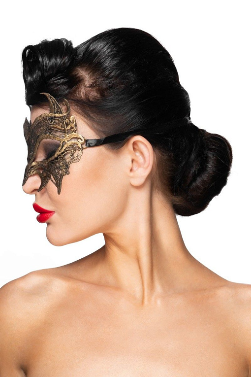 Золотистая карнавальная маска  Андромеда - 100% полиэстер