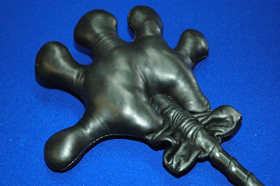 Стек-шлёпалка с наконечником-ладошкой  Мульти-пульти  - 55 см. от Intimcat
