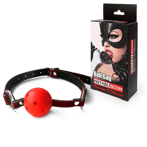 Красно-черный пластиковый кляп-шарик с отверстиями Ball Gag - искусственная кожа