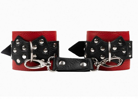 Красно-черные наручники с фиксацией на двух карабинах - фото 5