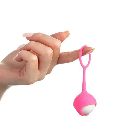 Белый вагинальный шарик в розовой оболочке от Intimcat
