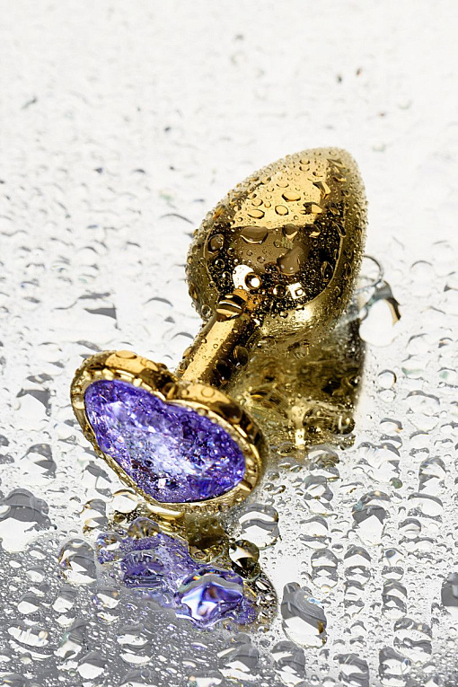Золотистая анальная втулка с фиолетовым кристаллом-сердечком - 7 см. - металл