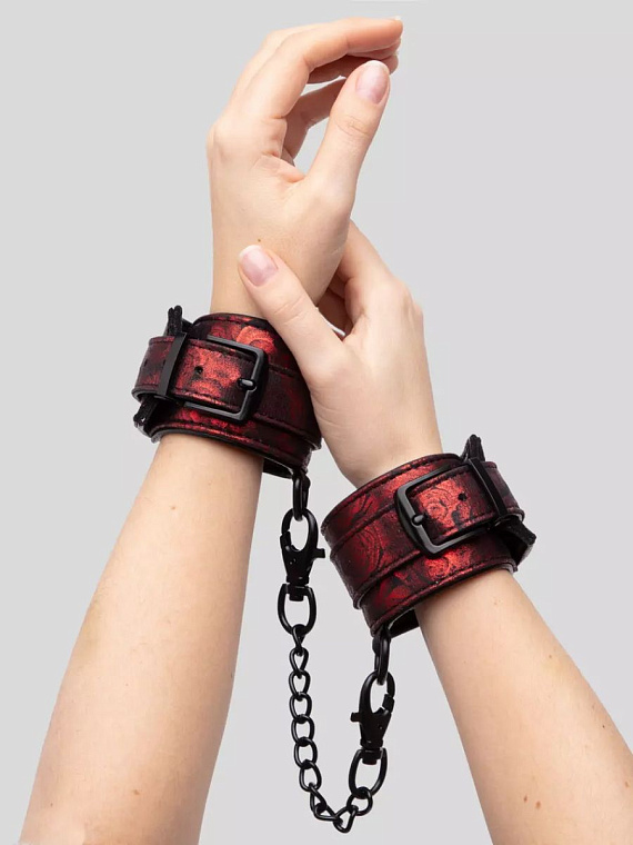 Красно-черные наручники Reversible Faux Leather Wrist Cuffs Fifty Shades of Grey