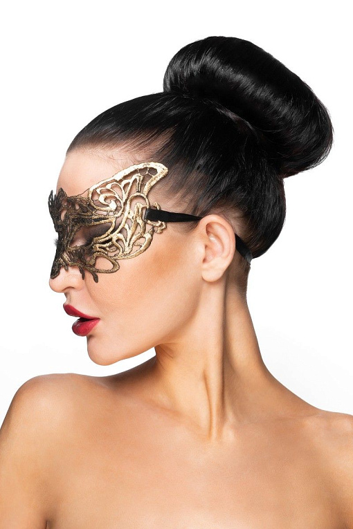 Золотистая карнавальная маска  Беллатрикс от Intimcat