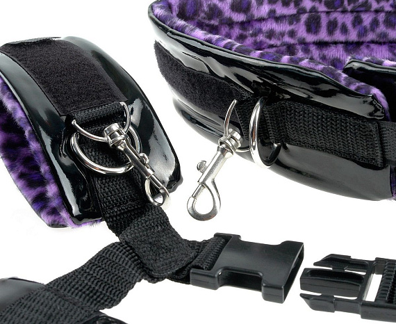 Набор для бондажа FFS: наручники, наножники, шлёпалка, ошейник с поводком - фото 8
