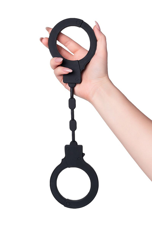 Черные силиконовые наручники  Штучки-дрючки от Intimcat