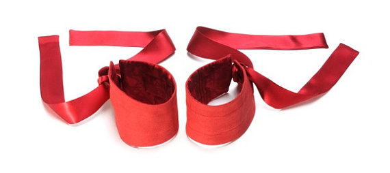 Красные шелковые наручники Etherea (LELO) - тканевая основа