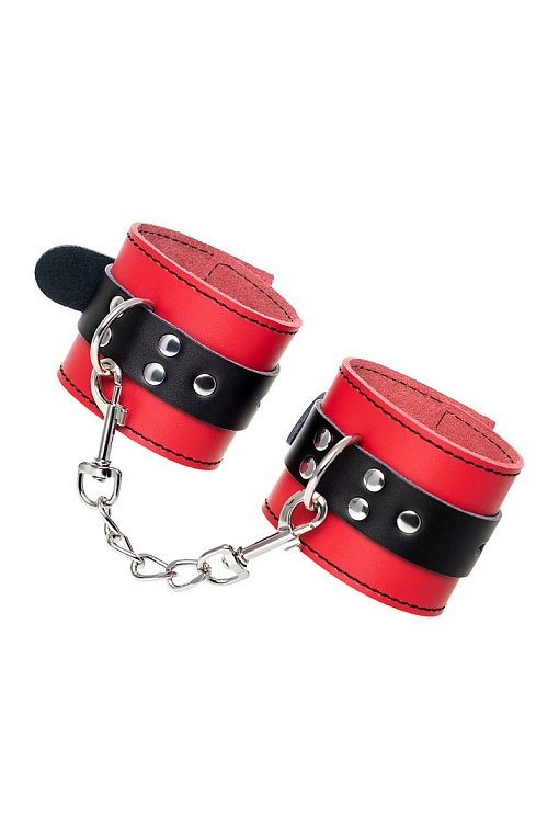 Красно-черные кожаные наручники со сцепкой - фото 7