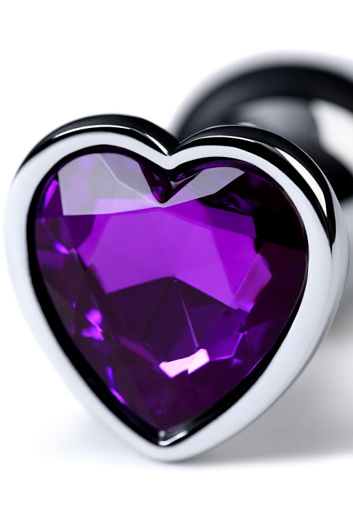 Серебристая коническая анальная пробка с фиолетовым кристаллом-сердечком - 7 см. - фото 8