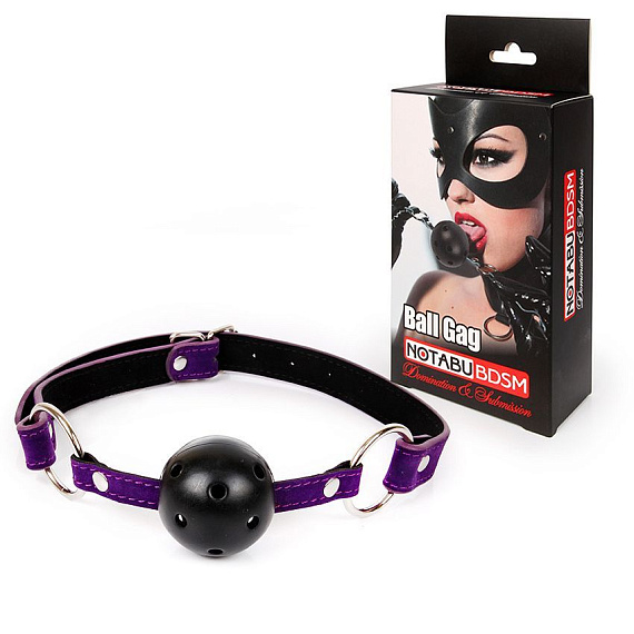 Черно-фиолетовый пластиковый кляп-шарик с отверстиями Ball Gag - искусственная кожа