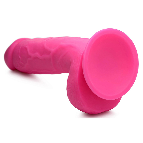 Розовый фаллоимитатор на присоске 8.25  Dildo with Balls - 22,8 см. XR Brands