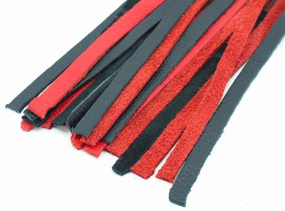 Красно-черная плеть с плетением  турецкие головы  - 60 см. от Intimcat
