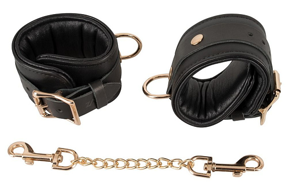 Черные наручники Leather Handcuffs на карабинах от Intimcat