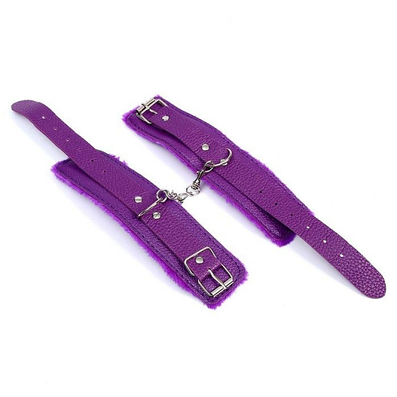 Фиолетовые наручники с меховой подкладкой от Intimcat