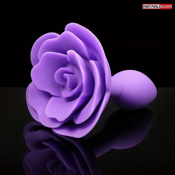 Фиолетовая гладкая анальная втулка-роза - фото 6