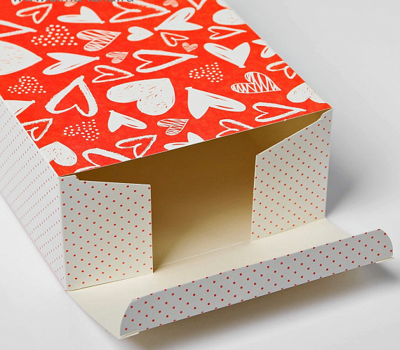 Складная картонная коробка  С любовью  - 16 х 23 см. - бумага