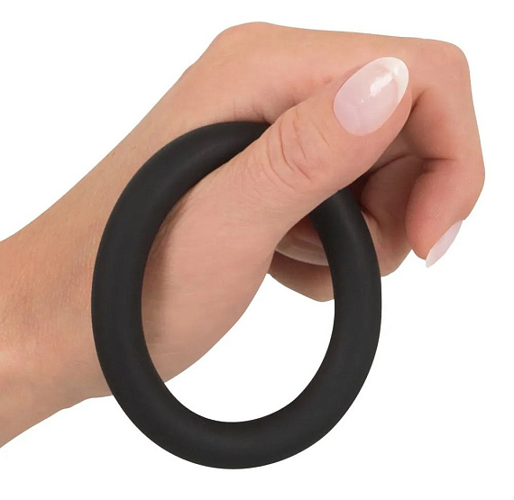 Черное эрекционное кольцо на пенис и мошонку от Intimcat